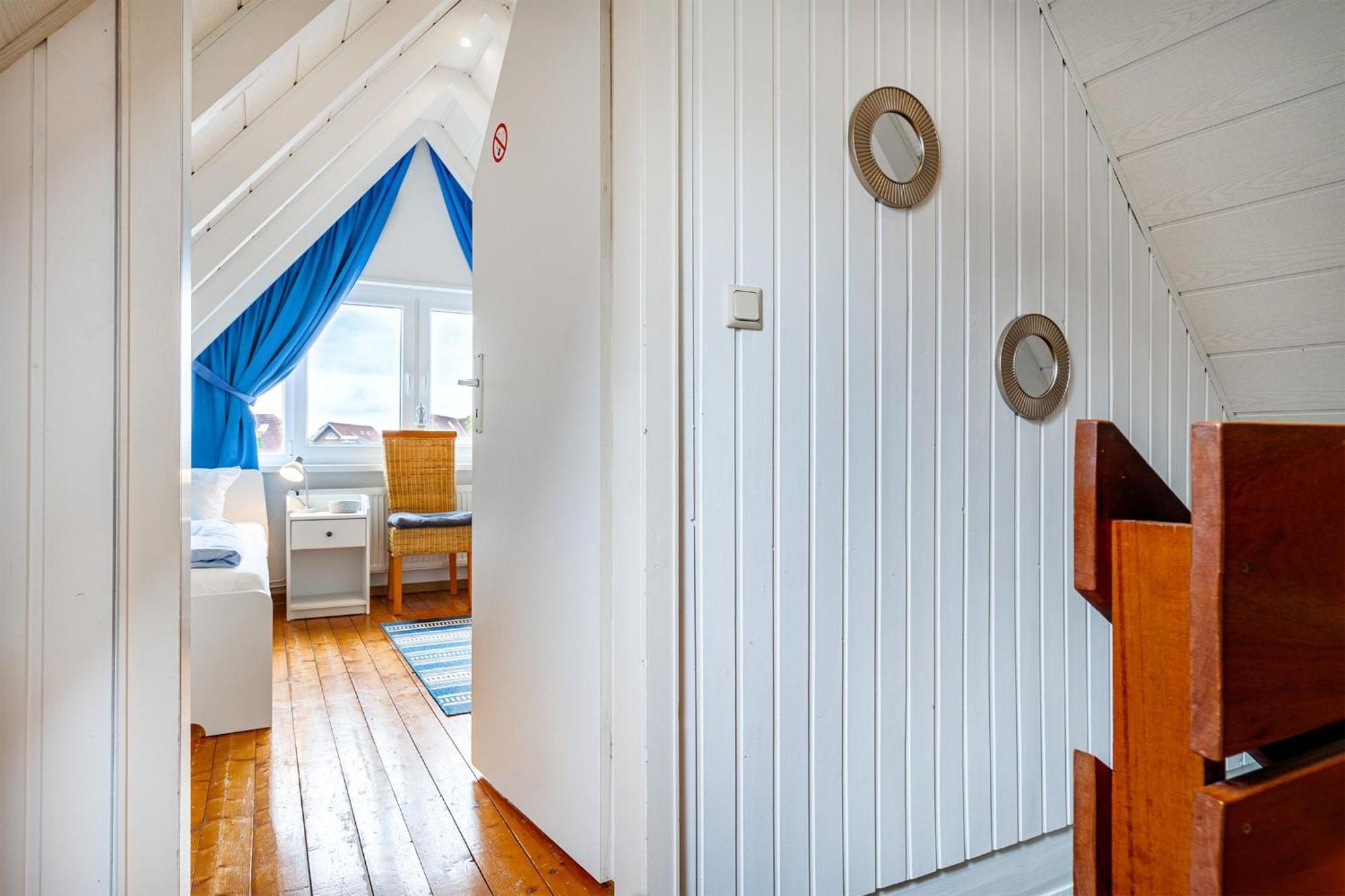 Ferienhaus Heimathafen เบนซาซิเออ ภายนอก รูปภาพ