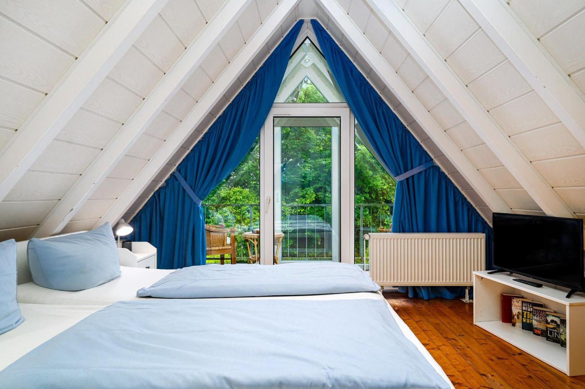 Ferienhaus Heimathafen เบนซาซิเออ ภายนอก รูปภาพ